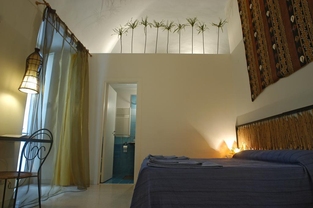 Diletto A Napoli Bed & Breakfast Oda fotoğraf